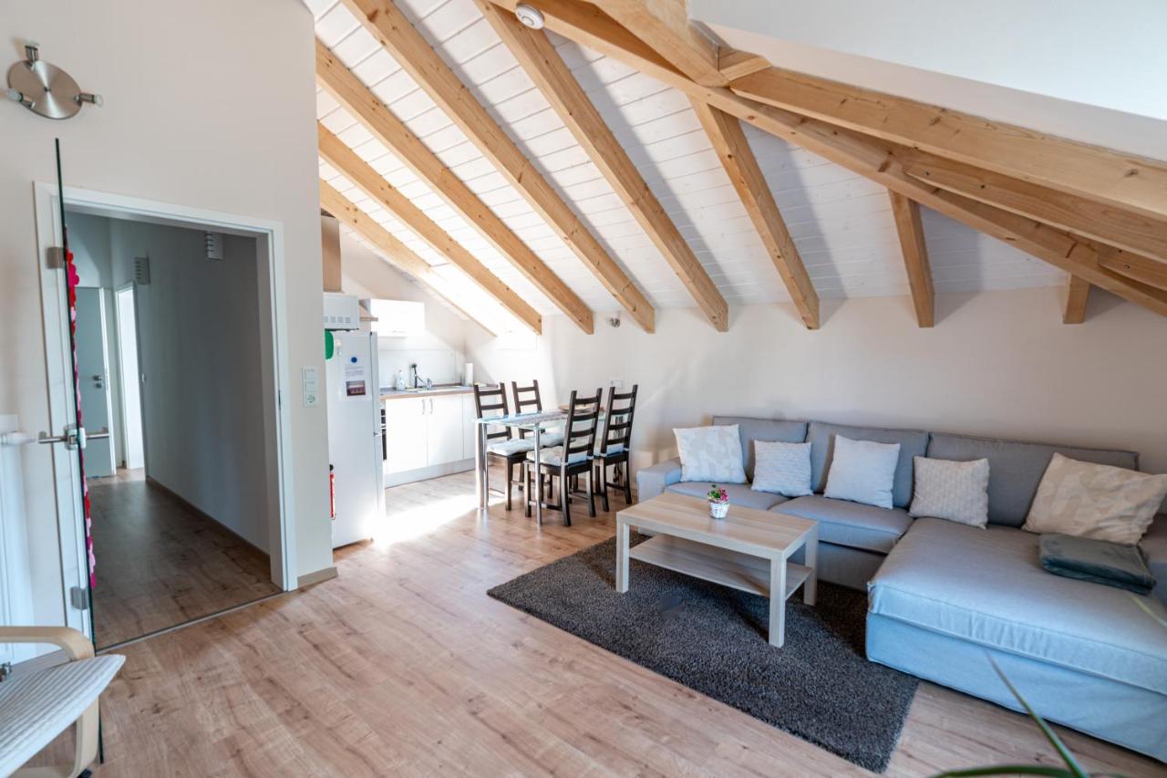 Ferienwohnung Bad Camberg - Apartment Goldener Grund Bagian luar foto